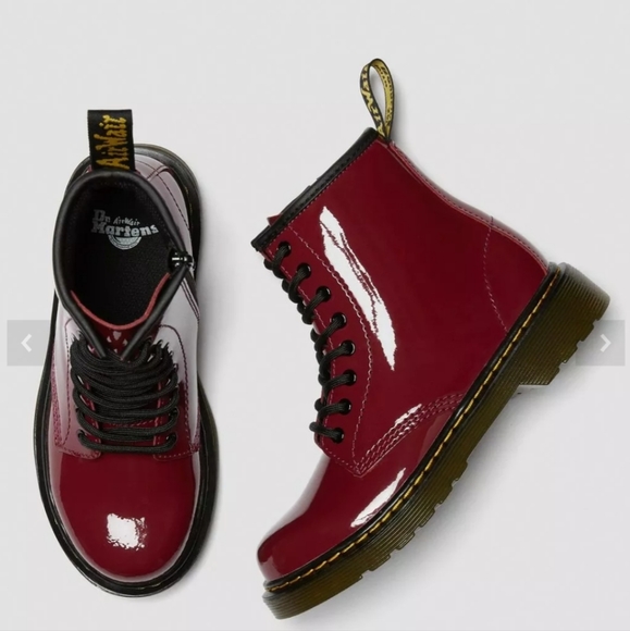 1/8 JUNIOR 1460 PATENT LEATHER LACE UP BOOTS - Picture 1 of 5